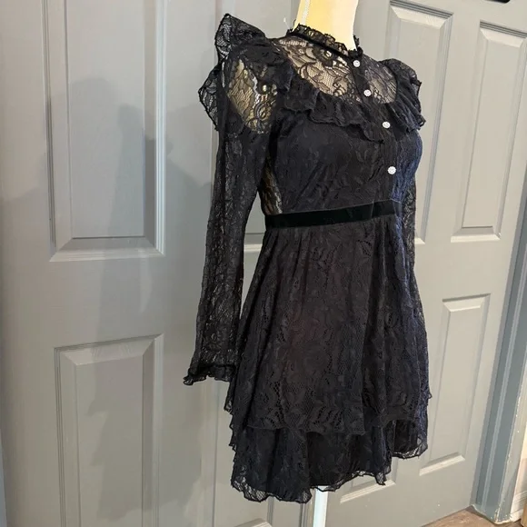 Zara Black Lace Long Sleeve Dress - Picture 2 of 7